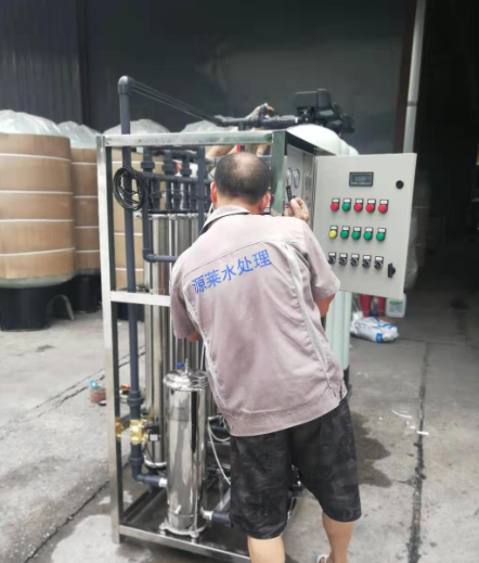 1吨反渗透机一体式-02.png