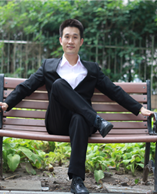 唐杰文：销售总监